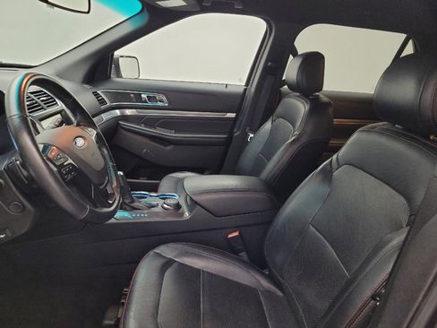 Used 2016 Ford Explorer Sport w/ Equipment Group 401A AWD/4WD image 17