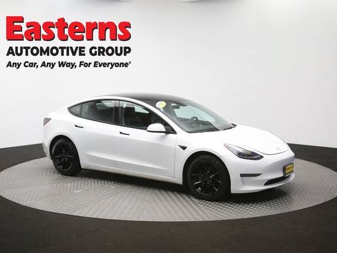 Used 2022 Tesla Model 3 Long Range AWD/4WD image 42