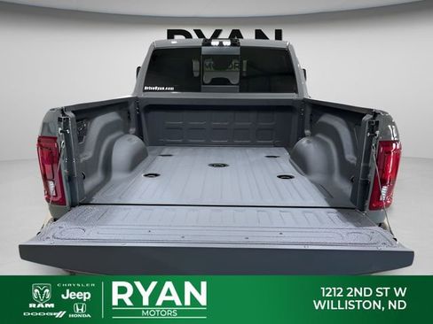 New 2026 RAM 2500 Limited AWD/4WD image 15