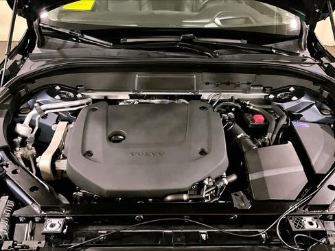 Used 2022 Volvo XC60 B6 Inscription w/ Advanced Package AWD/4WD image 29