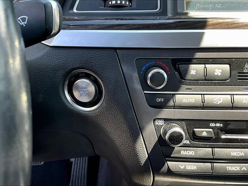 Used 2017 Genesis G80 3.8 image 21