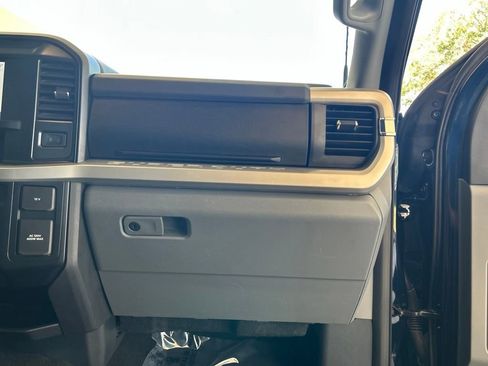 Used 2025 Ford F350 XLT AWD/4WD image 28