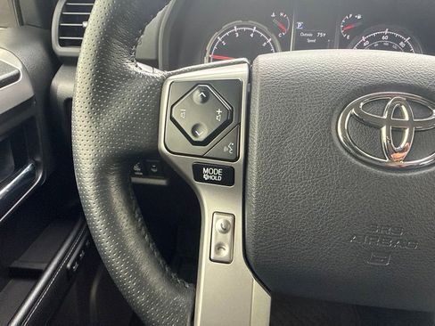 Used 2024 Toyota 4Runner Limited AWD/4WD image 16