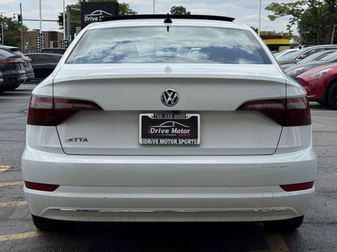 Used 2021 Volkswagen Jetta SE FWD image 11