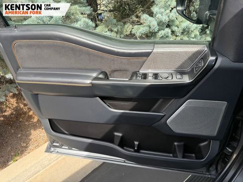 Used 2024 Ford F250 Platinum image 22