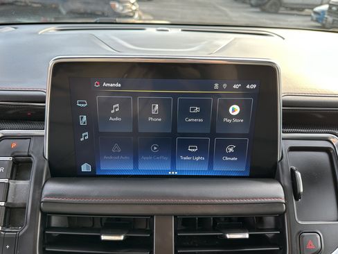 Used 2022 Chevrolet Suburban RST w/ Luxury Package image 28