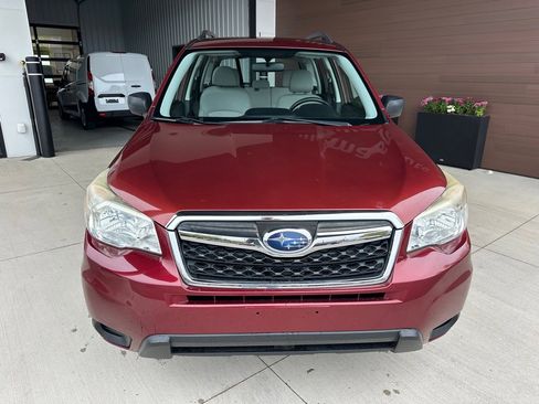 Used 2015 Subaru Forester 2.5i w/ Alloy Wheel Package image 2