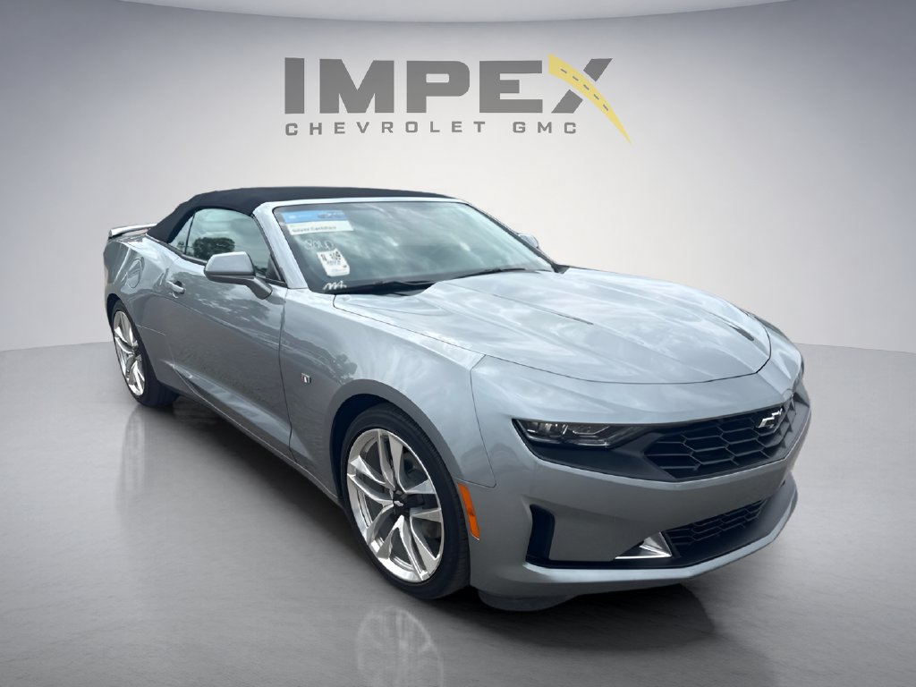 Used 2024 Chevrolet Camaro LT w/ RS Package RWD image 7