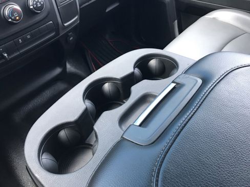 Used 2021 RAM 1500 Tradesman w/ Chrome Appearance Group image 40