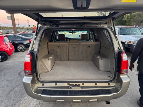 Used 2008 Toyota 4Runner SR5 image 7