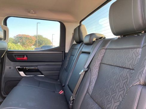 Used 2024 Toyota Tundra Limited AWD/4WD image 9