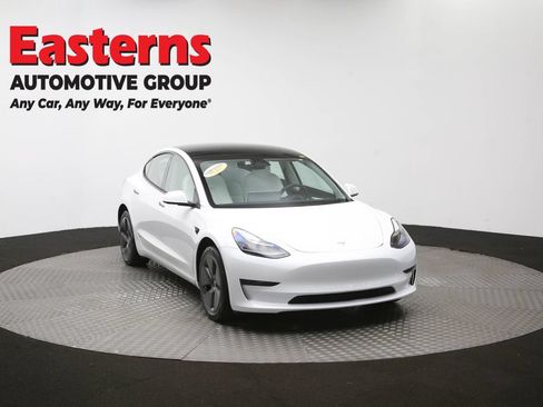 Used 2023 Tesla Model 3 Standard Range RWD image 45