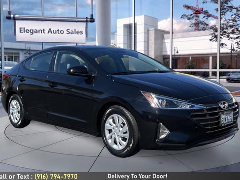 Used 2019 Hyundai Elantra SE FWD image 3