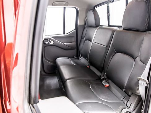 Used 2019 Nissan Frontier SV RWD image 33