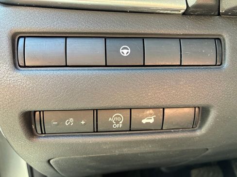 Certified 2023 Nissan Rogue SL w/ SL Premium Package AWD/4WD image 16