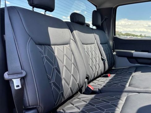 New 2026 Ford F250 XLT w/ XLT Premium Package AWD/4WD image 23