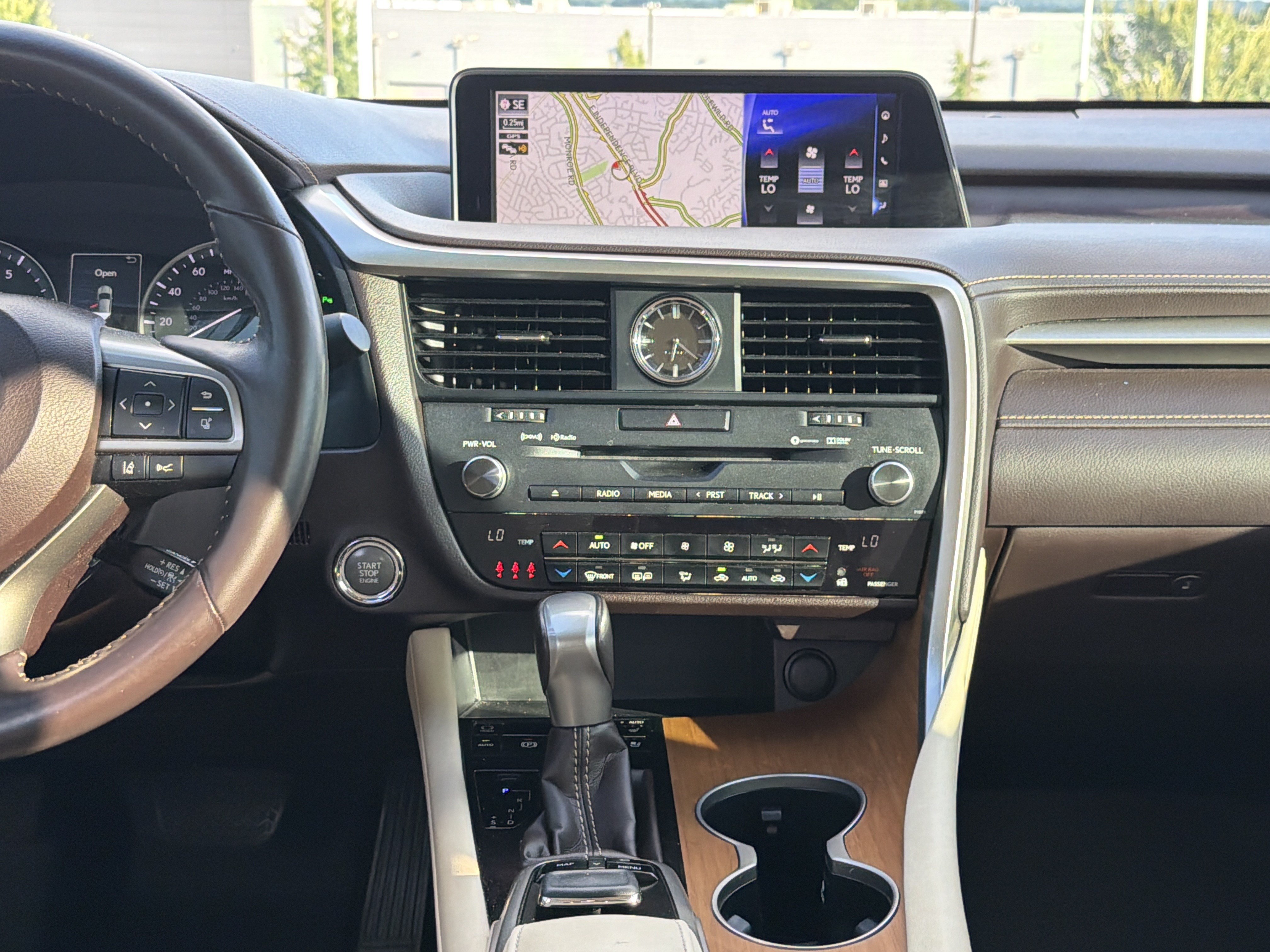 Used 2017 Lexus RX 350 AWD w/ Premium Package image 30