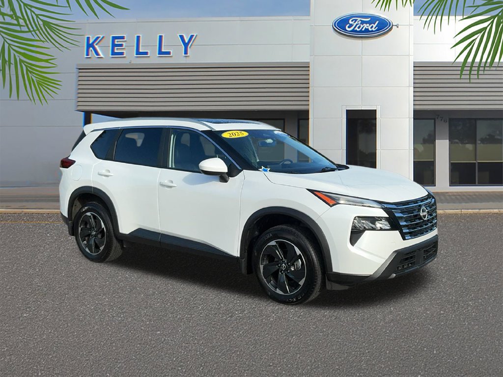 Used 2025 Nissan Rogue SV w/ SV Premium Package AWD/4WD image 7
