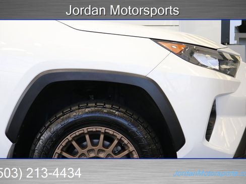 Used 2020 Toyota RAV4 LE image 53