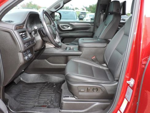 Used 2021 Chevrolet Tahoe Z71 w/ Rear Media and Nav Package AWD/4WD image 20
