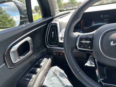 New 2025 Kia Sorento EX image 41