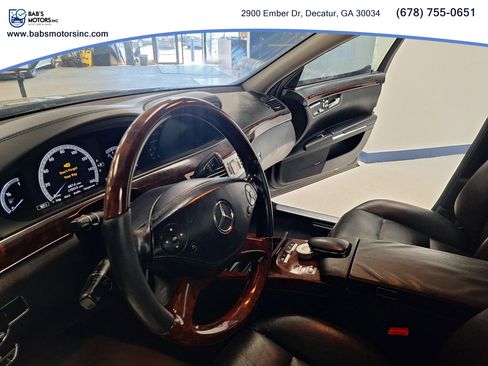 Used 2012 Mercedes-Benz S 550 4MATIC image 11