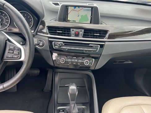 Used 2017 BMW X1 xDrive28i AWD/4WD image 25