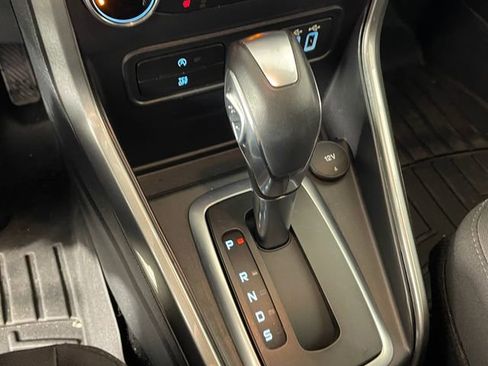 Used 2018 Ford EcoSport SE image 9