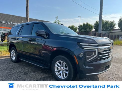Used 2025 Chevrolet Tahoe LT AWD/4WD image 1