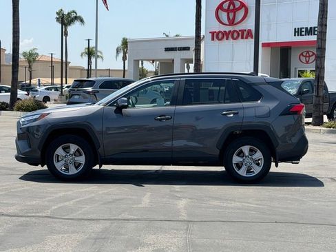Used 2025 Toyota RAV4 XLE w/ Convenience Package FWD image 9
