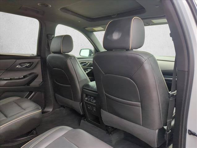 Used 2023 Chevrolet Traverse Premier w/ Redline Edition AWD/4WD image 19