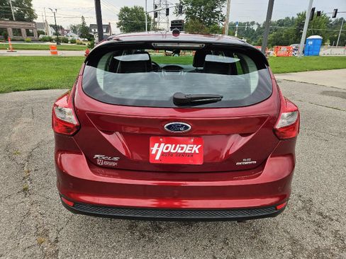 Used 2013 Ford Focus SE FWD image 7