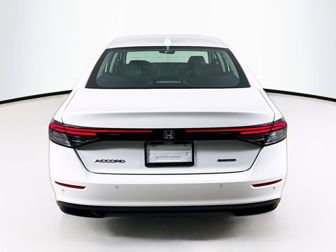 New 2025 Honda Accord EX-L image 30