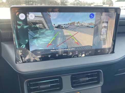 New 2026 Ford Maverick Lariat w/ Black Appearance Package image 18