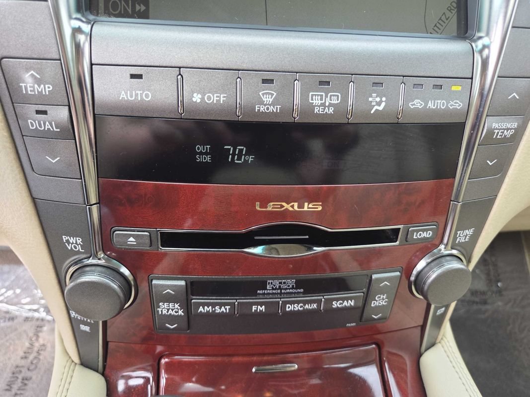 Used 2008 Lexus LS 460 RWD image 23