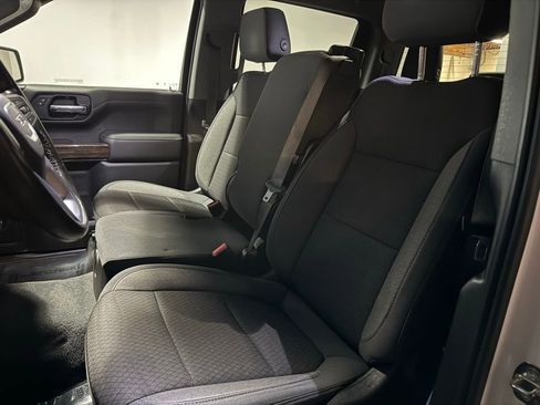 Used 2020 GMC Sierra 1500 SLE w/ SLE Value Package image 12