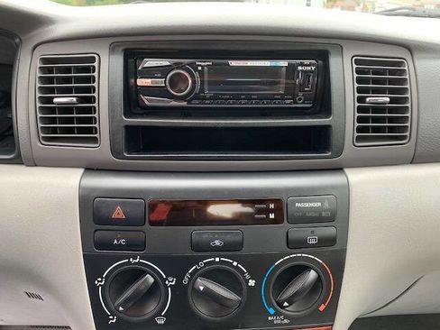 Used 2007 Toyota Corolla LE image 18