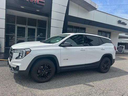 Used 2023 GMC Terrain AT4 w/ Infotainment Package II AWD/4WD image 2