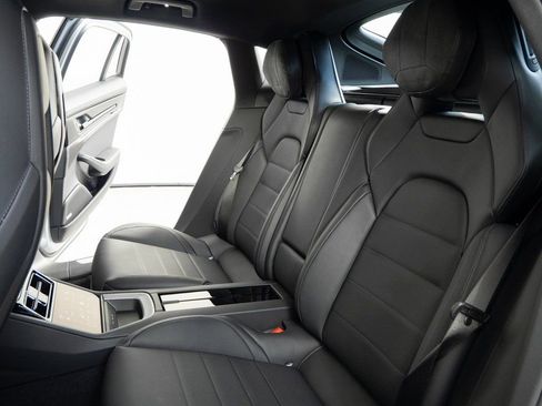 New 2026 Porsche Panamera RWD image 22
