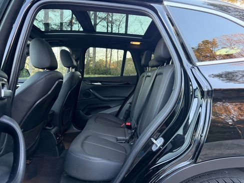 Used 2018 BMW X1 sDrive28i w/ Convenience Package image 17