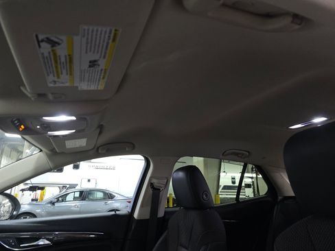 Used 2022 Buick Envision Preferred image 14