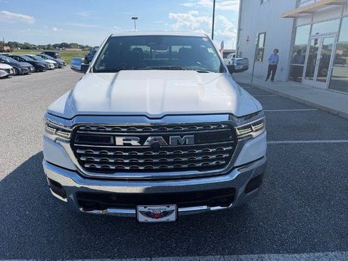 Used 2025 RAM 1500 Limited AWD/4WD image 3