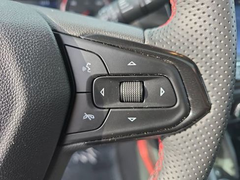 Used 2023 Chevrolet TrailBlazer RS w/ Sun and Liftgate Package image 21