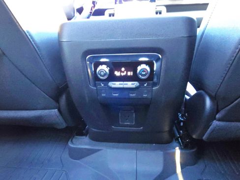 New 2026 GMC Yukon XL Elevation w/ Elevation Premium Package image 29