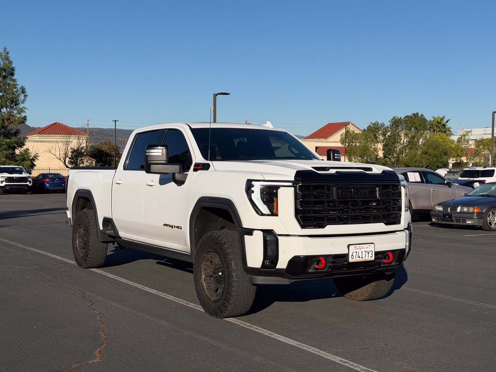 Used 2024 GMC Sierra 2500 AT4 w/ AT4 Premium Plus Package AWD/4WD image 2