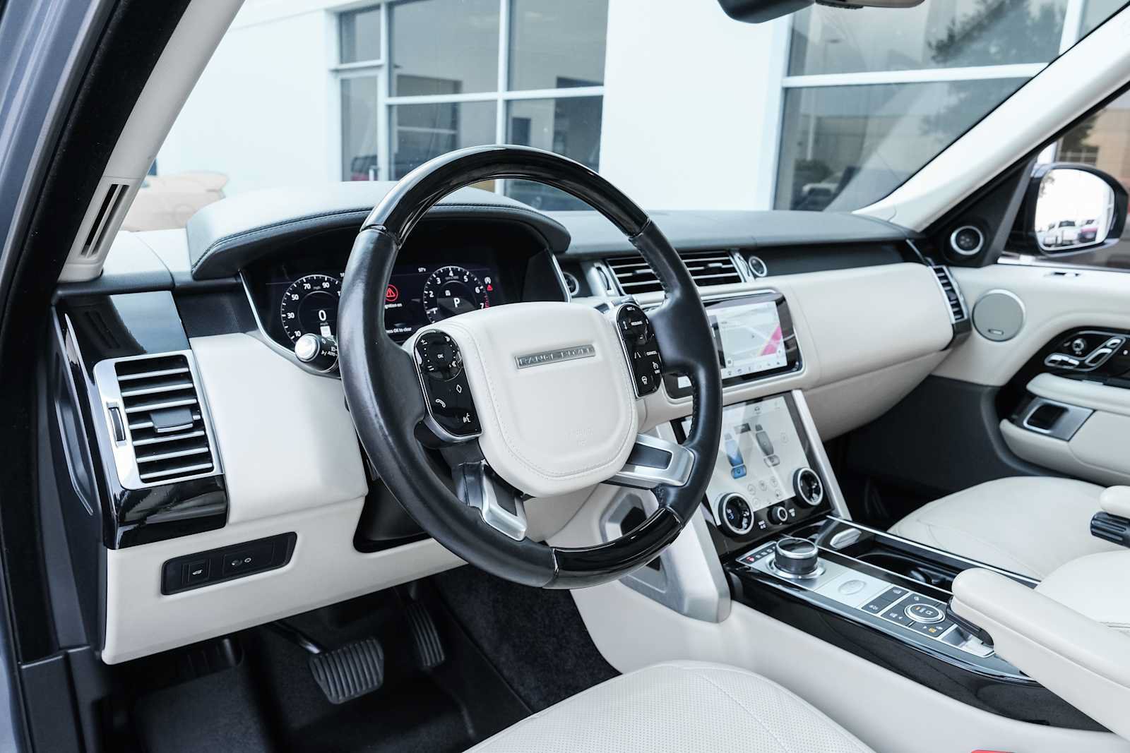 Used 2020 Land Rover Range Rover HSE AWD/4WD image 20