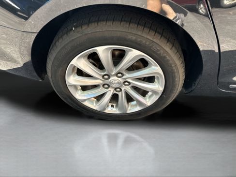 Used 2014 Buick LaCrosse Leather FWD image 25