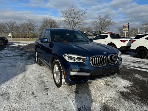 Used 2021 BMW X3 xDrive30e w/ Convenience Package image 3
