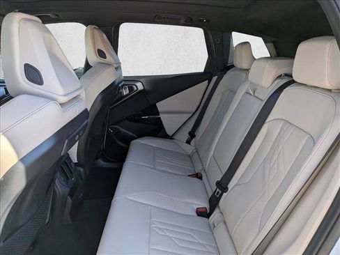 Used 2026 BMW X3 xDrive30i w/ Premium Package AWD/4WD image 17