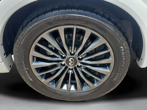 Certified 2024 INFINITI QX80 Sensory w/ Cargo Package AWD/4WD image 27
